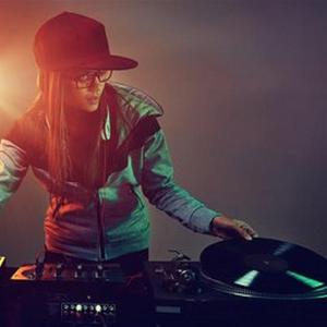 成人免费❌X❌角鲁
